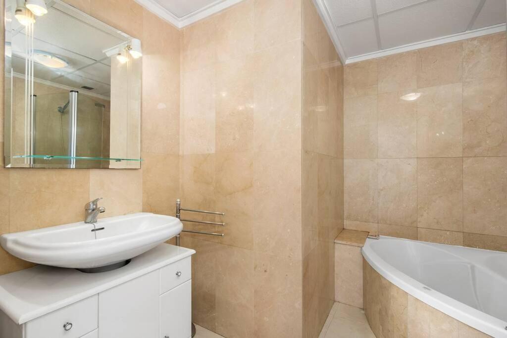 A Beautiful 2 Bedroom Townhouse - Las Cerezas Ciudad Quesada Exteriör bild